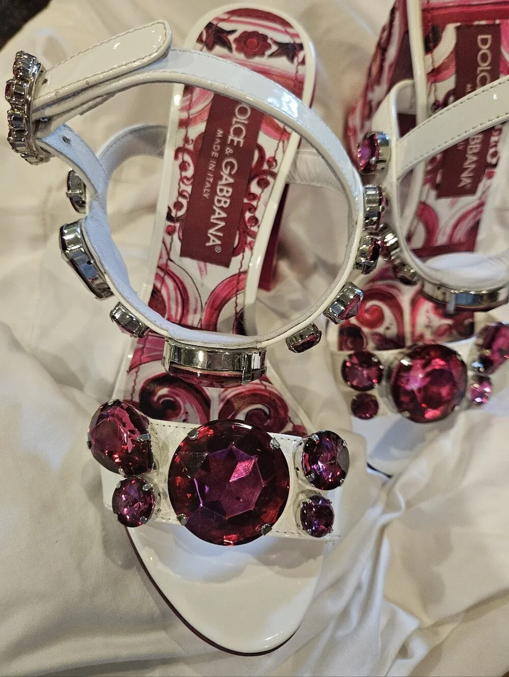 Dolce & Gabbana Size 38.5 (Size 8) White Sandals with Fuchsia Gem Accents
